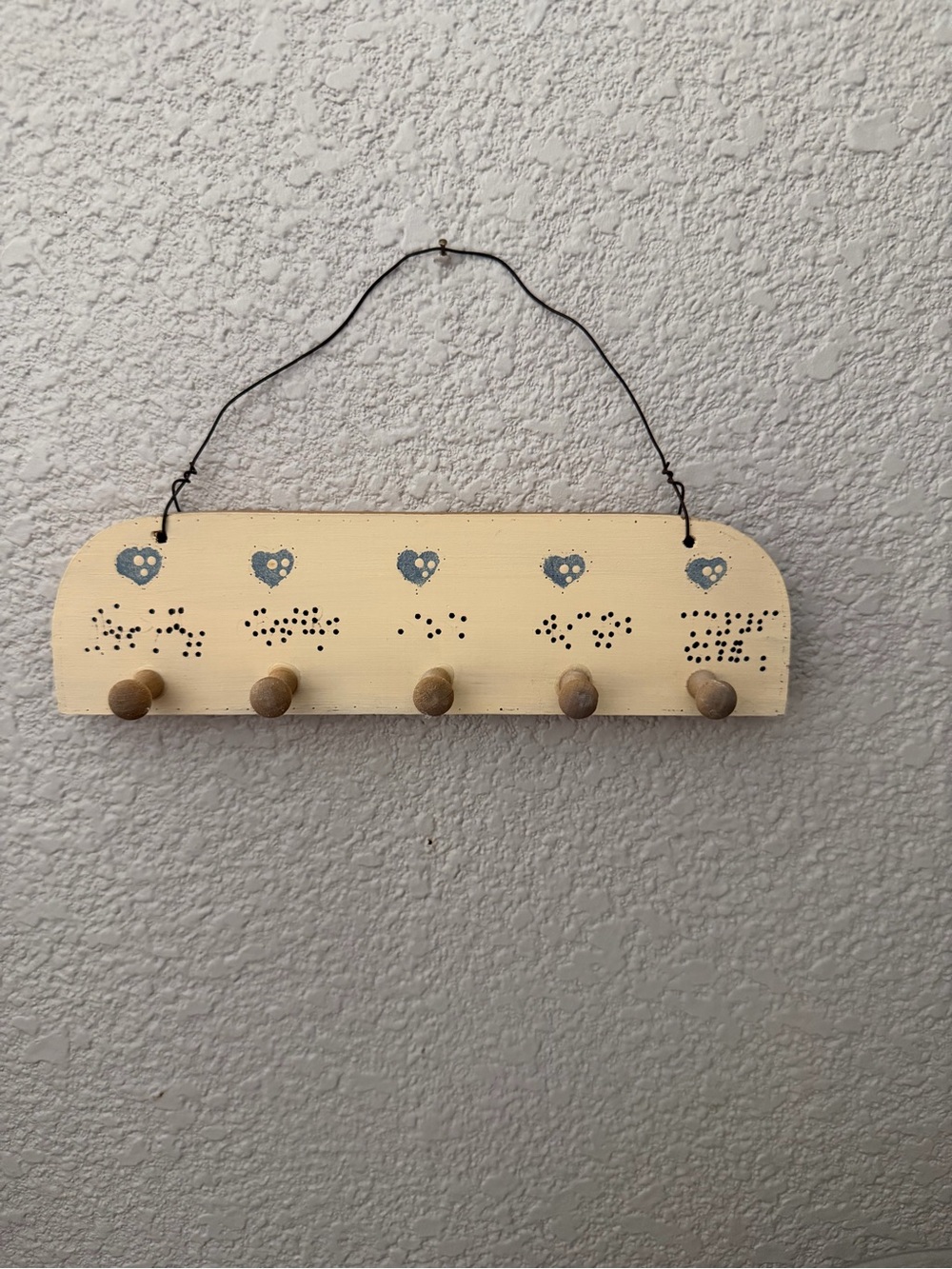 Vintage Hand-Painted Wooden Heart Peg Rack / Key Holder